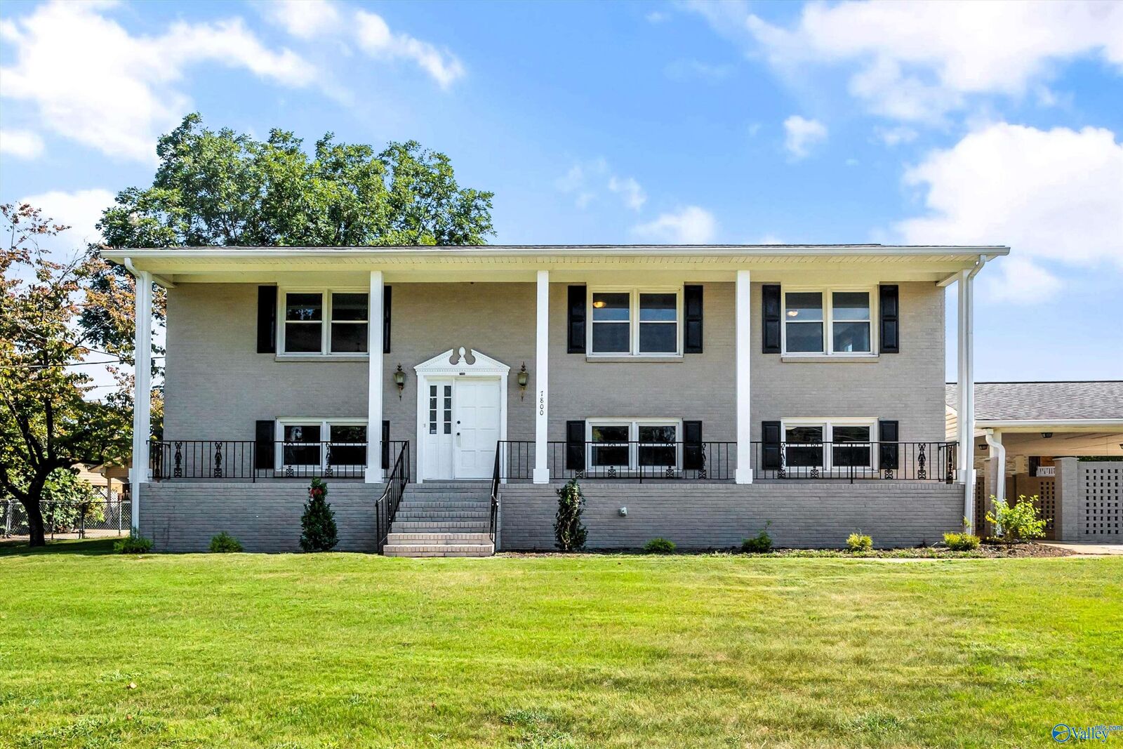 Property Photo: 7800 SW Chadwell Road AL 35802