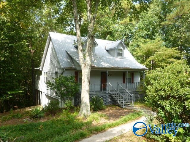 Property Photo:  5615 Cherrywood Drive  AL 35976 