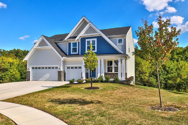 Property Photo: 9947 Meadow Glen Drive KY 41051