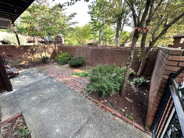 Property Photo:  938 Trimble Place  OH 44067