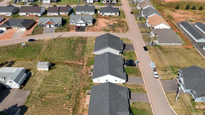 Property Photo:  24 Starlite  PE C1N 4J3 