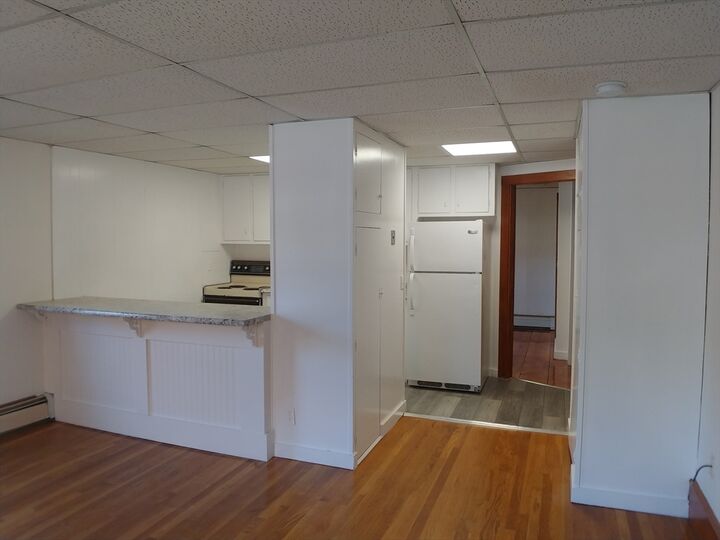 Property Photo:  32 Ruggles St 4  MA 01581 