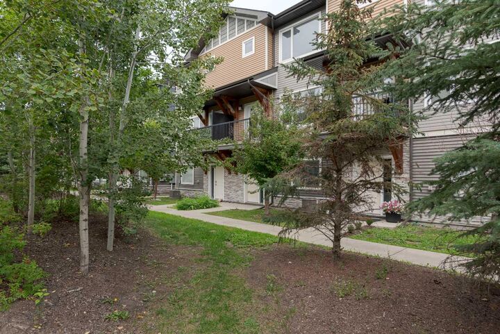 Photo de la propriété: 141 Fontaine Crescent 44 AB T9H 0C9