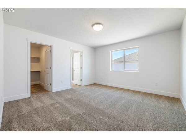 Property Photo: 303 Sage St OR 97818