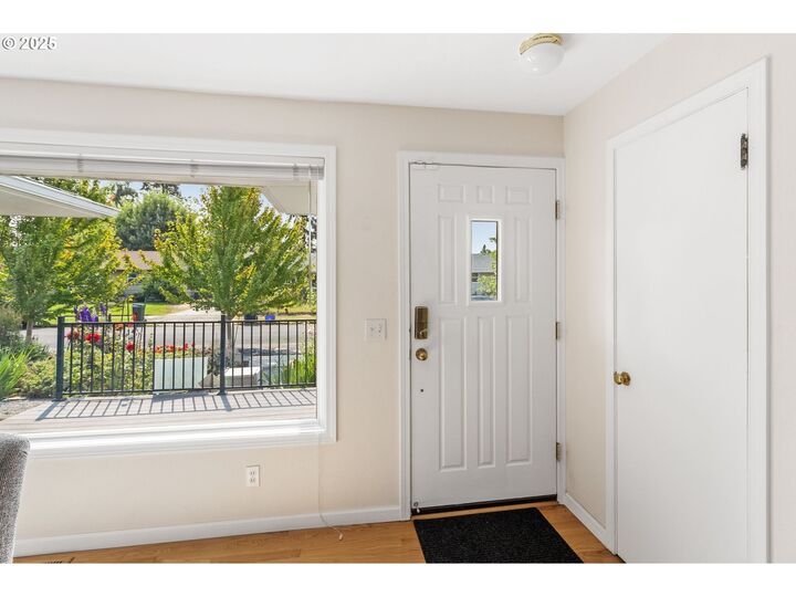Property Photo: 1428 Olympic St OR 97477