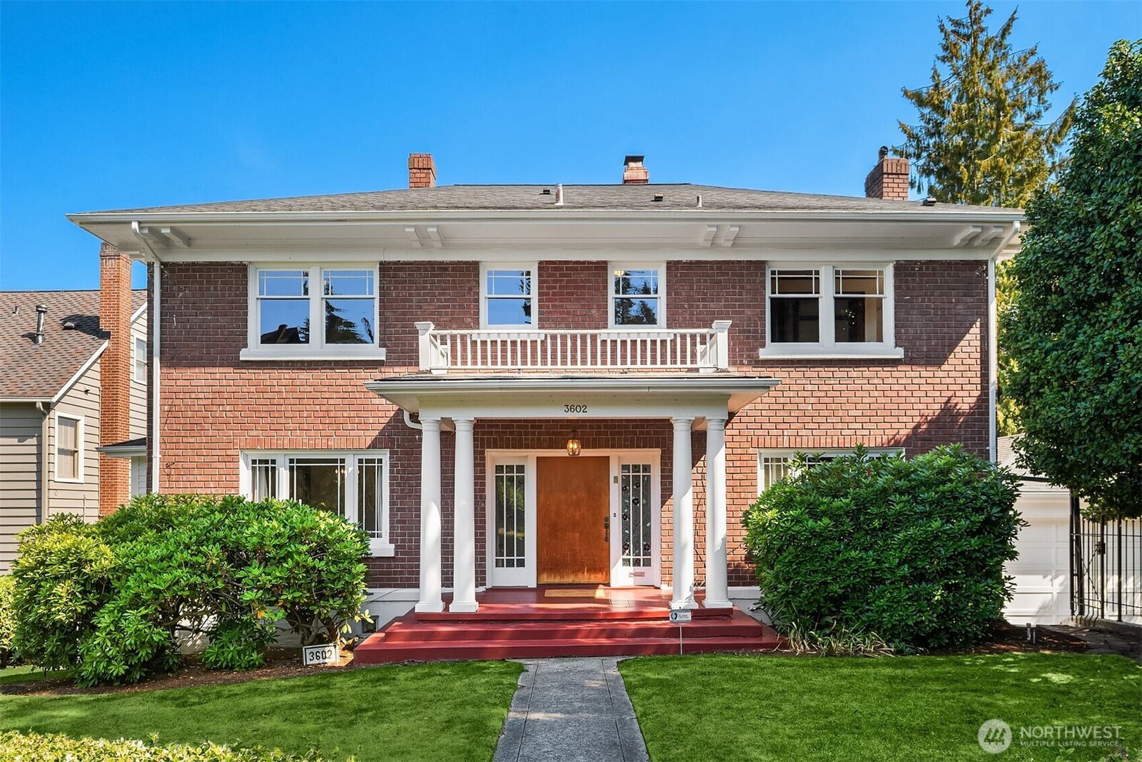 Property Photo: 3602 Lakewood Avenue S WA 98144