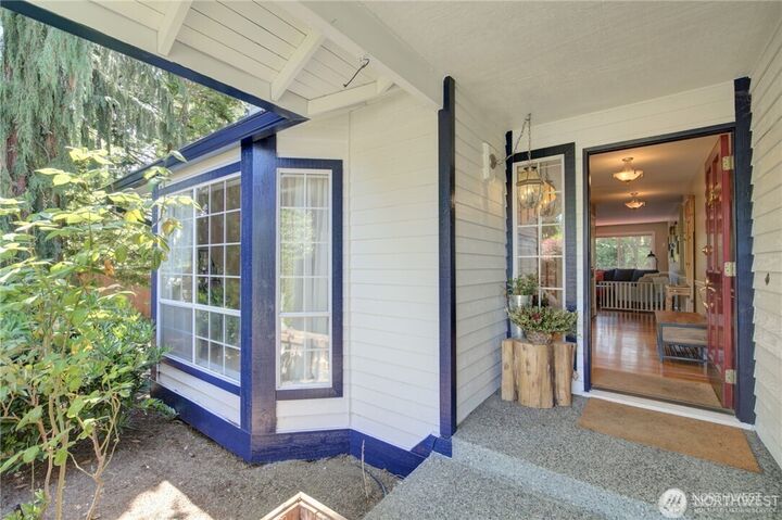 Property Photo:  13201 NE 69th Way  WA 98052 