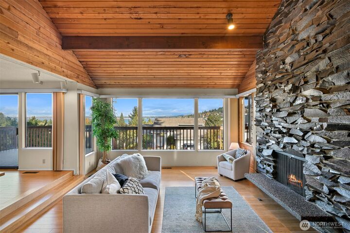 Property Photo:  214  Bayside Road  WA 98225 