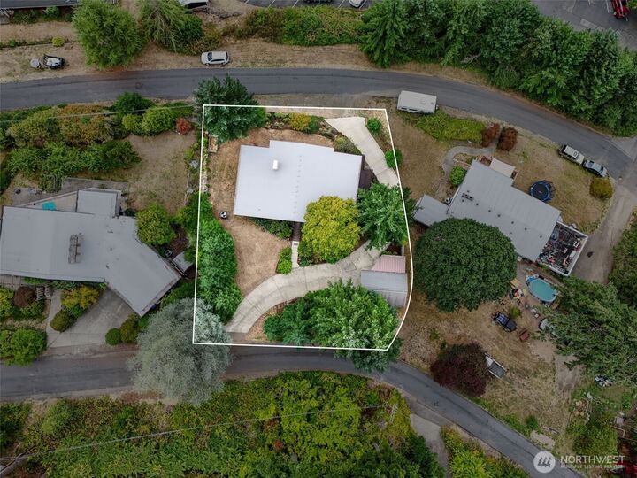 Property Photo: 1859 SE Cypress Avenue WA 98532
