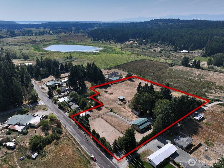 5970  Maxwelton Road  Clinton WA 98236 photo