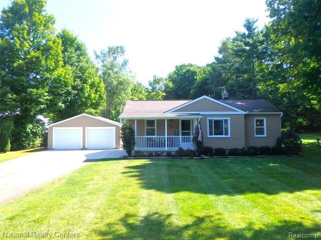 88 N Baldwin Road  Oxford Twp MI 48371 photo