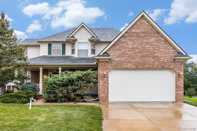 Property Photo: 552 Turn Bull Street MI 48446