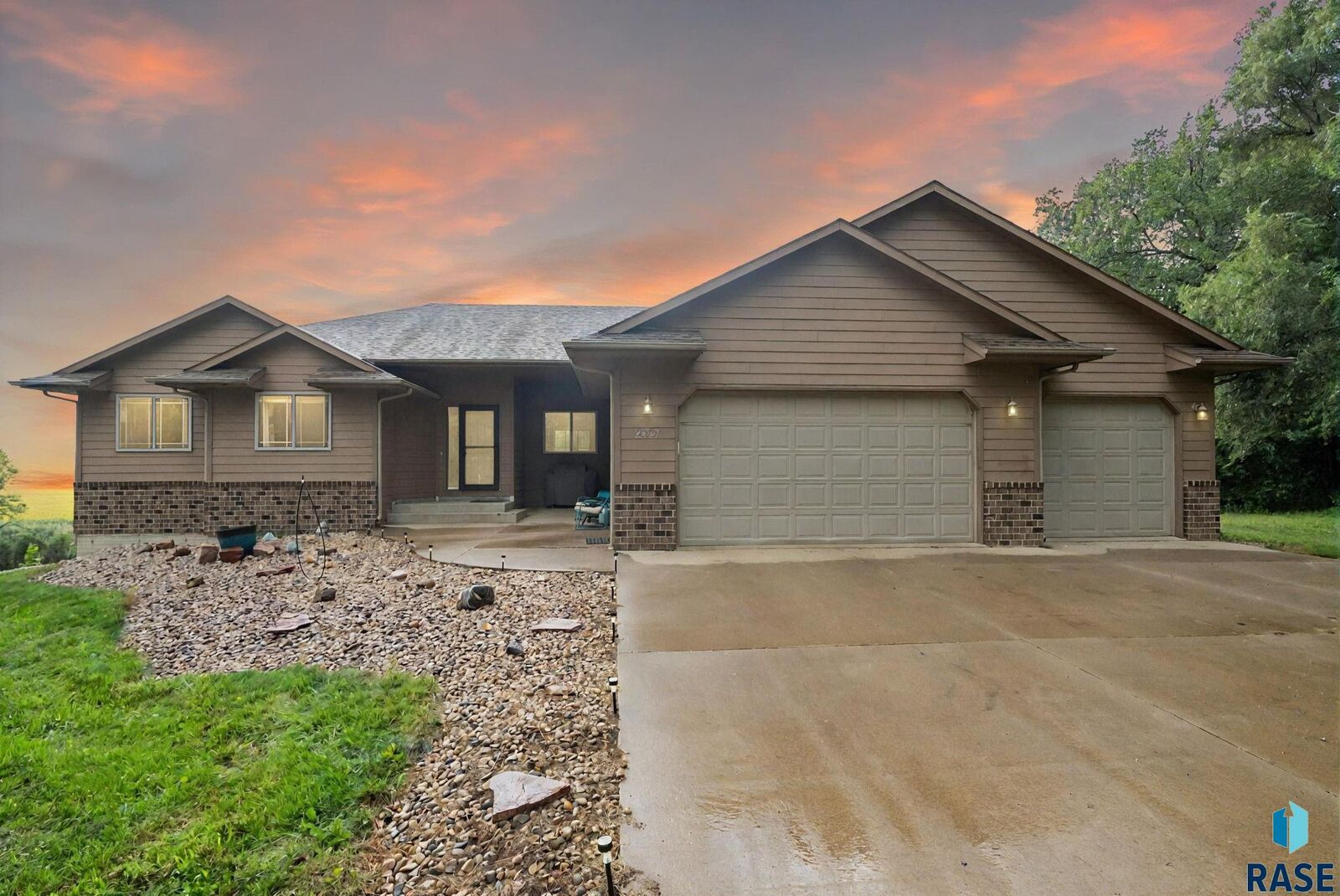 Property Photo:  25757 Kiwanis Ave  SD 57055 