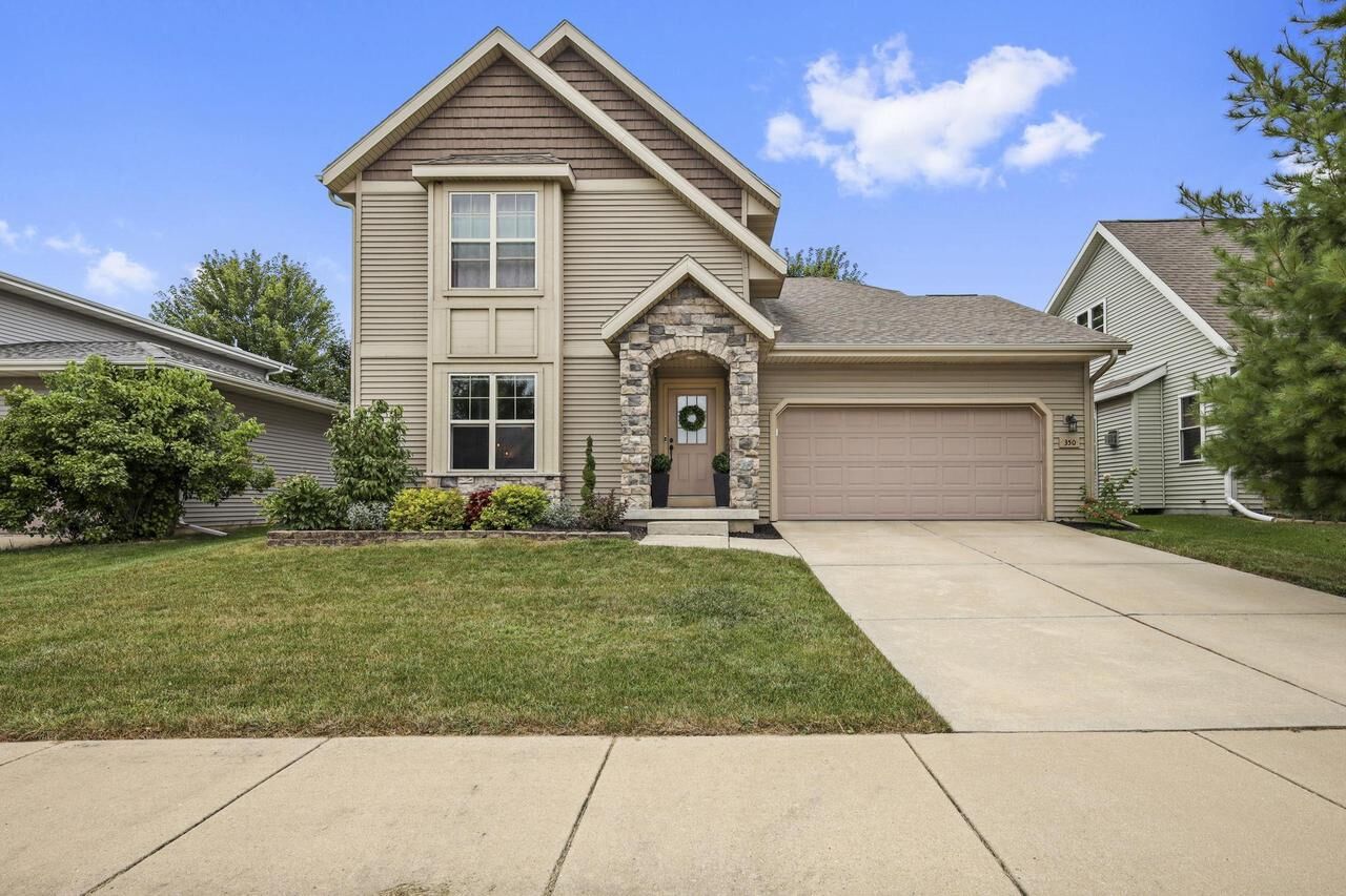 Property Photo: 350 South Goldenrod Drive WI 53590