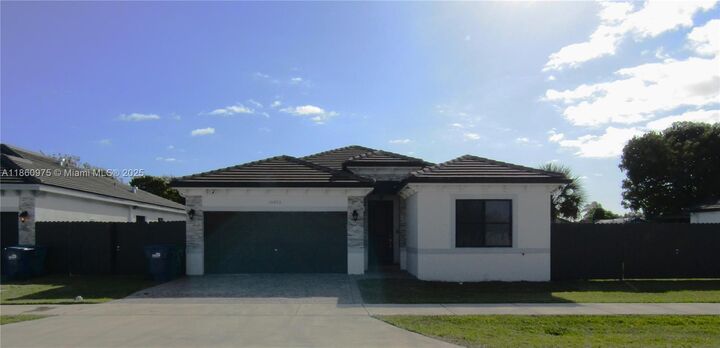 Property Photo: 16825 SW 109th Pl FL 33157