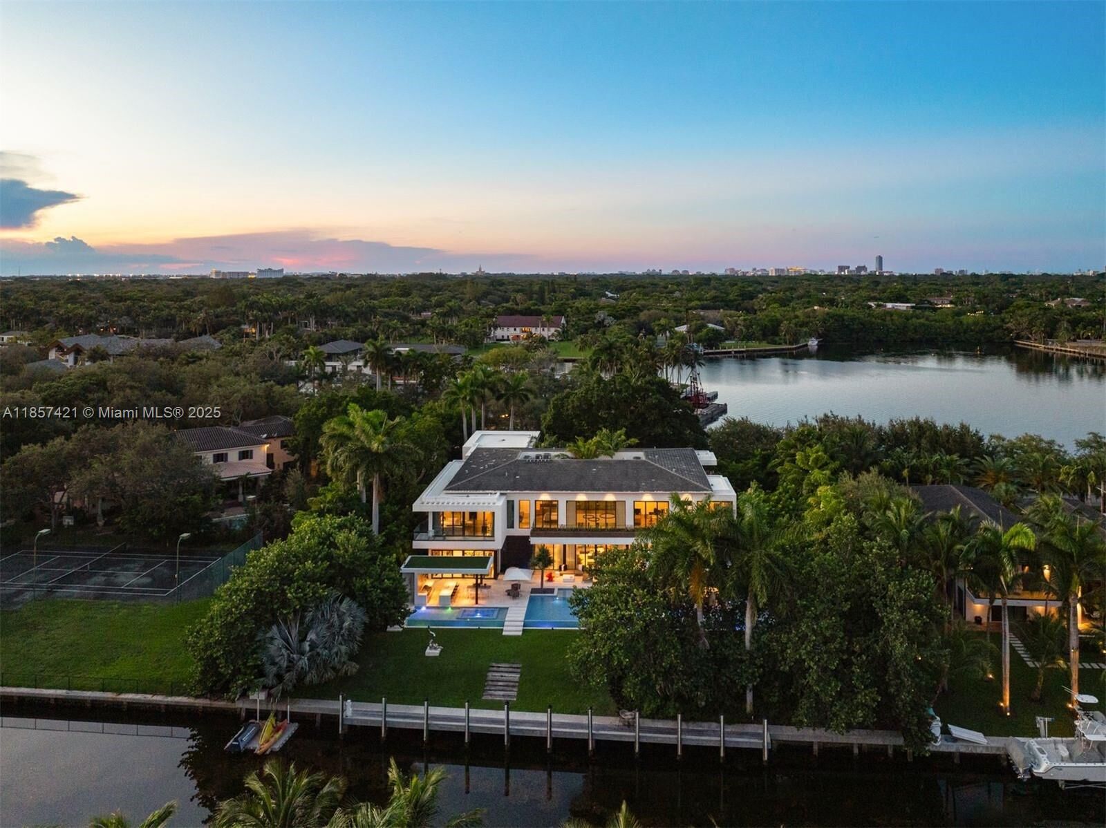 Property Photo: 540 Leucadendra Dr FL 33156