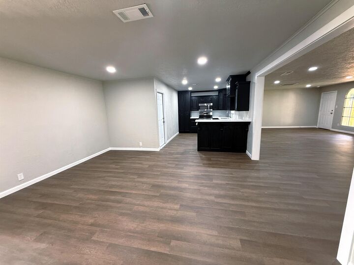 Property Photo: 9540 Gardner TX 77707