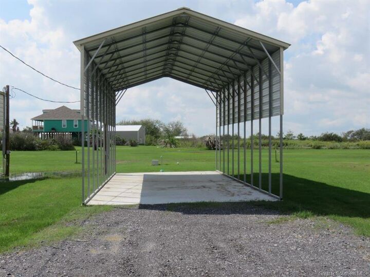 Property Photo:  158 Gulf View Road  LA 70631 
