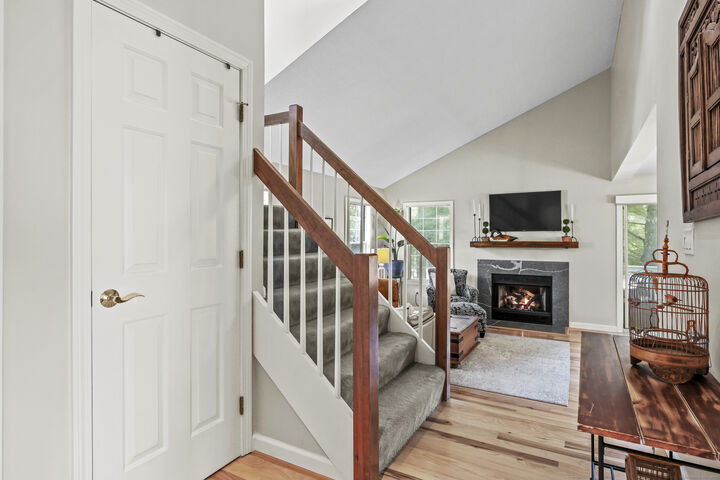 Property Photo:  2 Southbridge Court 2  CT 06070 