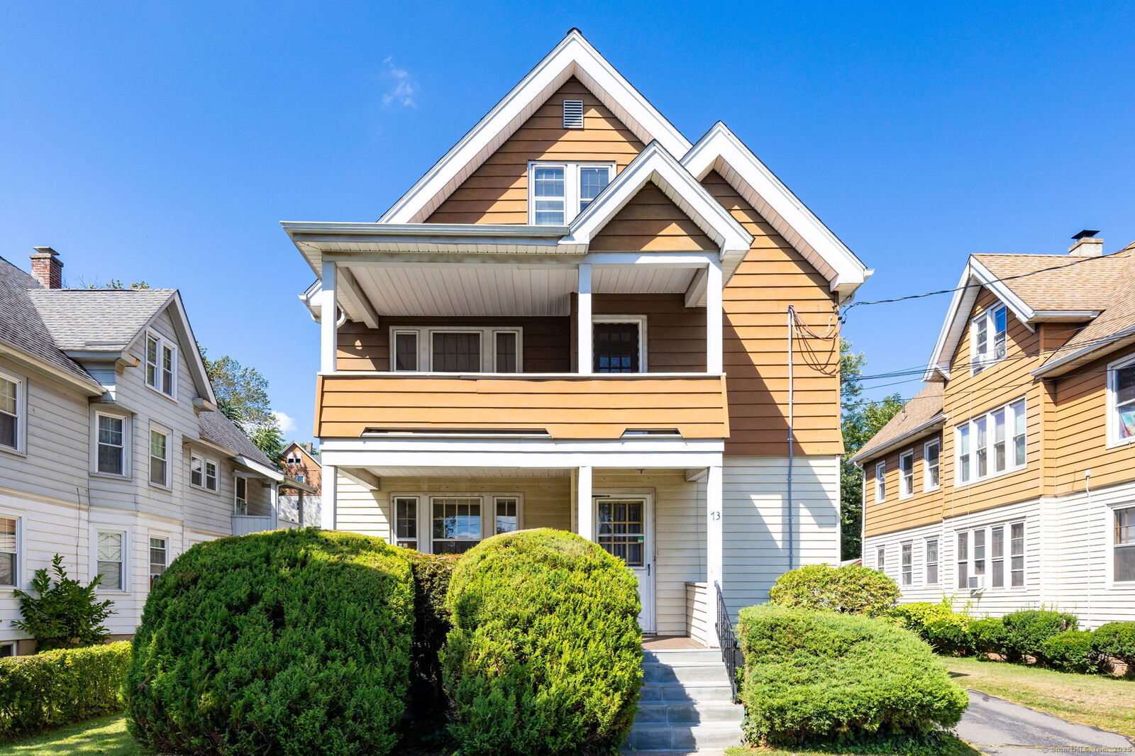 Property Photo: 71 Buell Street CT 06051