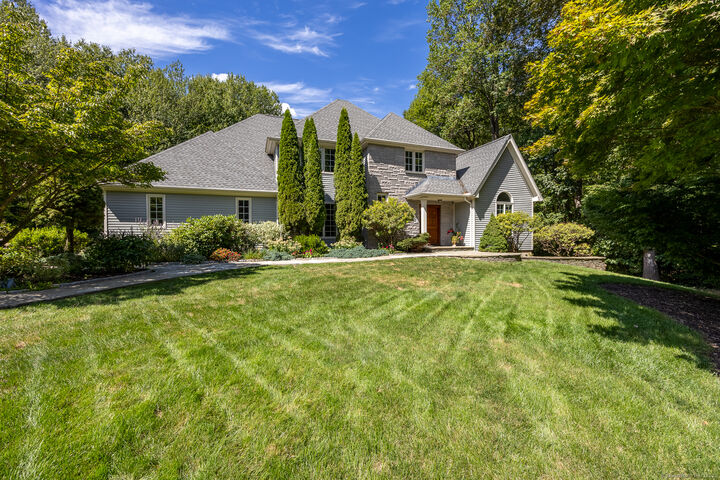 120 Scenic Court  Cheshire CT 06410 photo