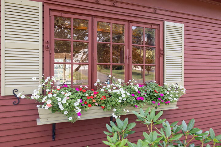 Property Photo: 124 Farmingdale Road CT 06109