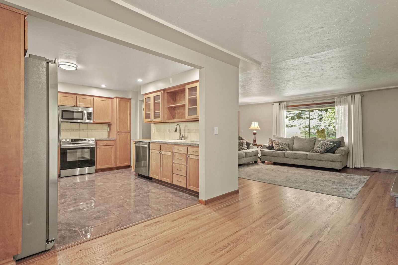 Property Photo:  407 W Shasta Way  WA 99208 