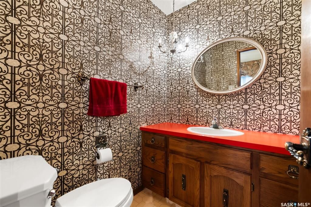 Property Photo: 74 Marquis Crescent SK S4S 6J9