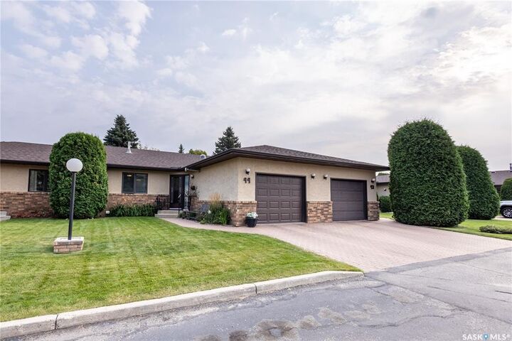 3415 Calder Crescent 44  Saskatoon SK S7J 5A3 photo