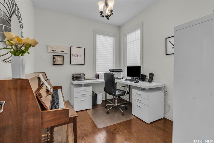 Property Photo:  130 Skuce Place  SK S7M 0G8 