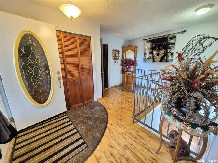 Property Photo: 713 Railway Avenue SK S0C 1S0