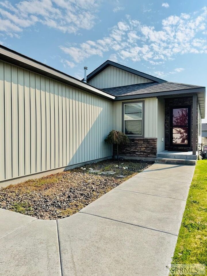 Property Photo: 3142 Quaky Aspen Drive ID 83427