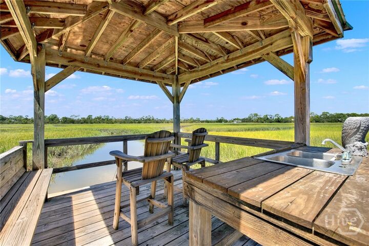 Property Photo:  807 Jones Avenue G  GA 31328 