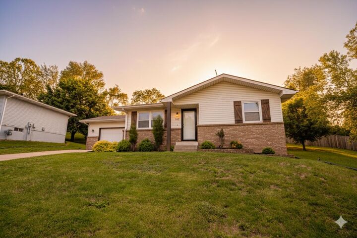 102 Shamrock  Circle  Glenwood IA 51534 photo