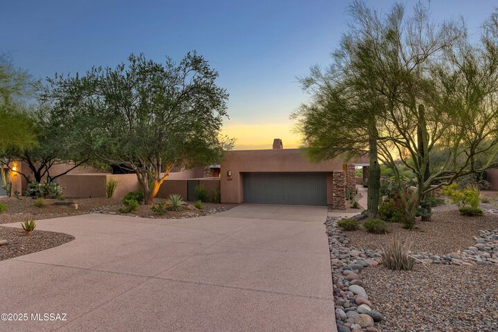 Property Photo:  14198 N Gallery Place  AZ 85658 