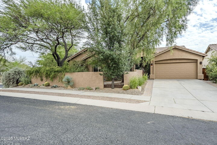 Property Photo:  9808 E Rock Ridge Court  AZ 85749 
