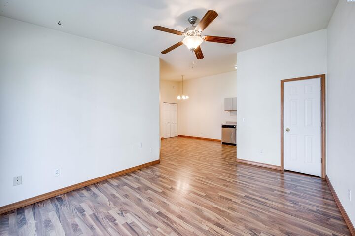 Property Photo:  1645 NE Merman Drive A 304  WA 99163-0000 