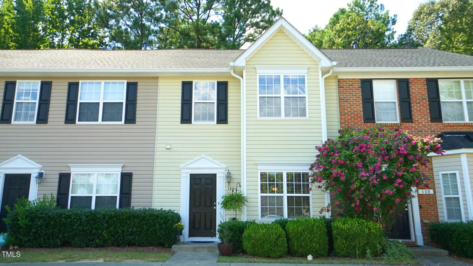 Property Photo:  140 Anterbury Drive  NC 27502 