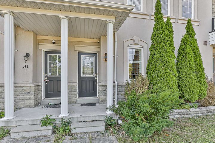 Property Photo: 29 Vettese Court ON L6B 0V6