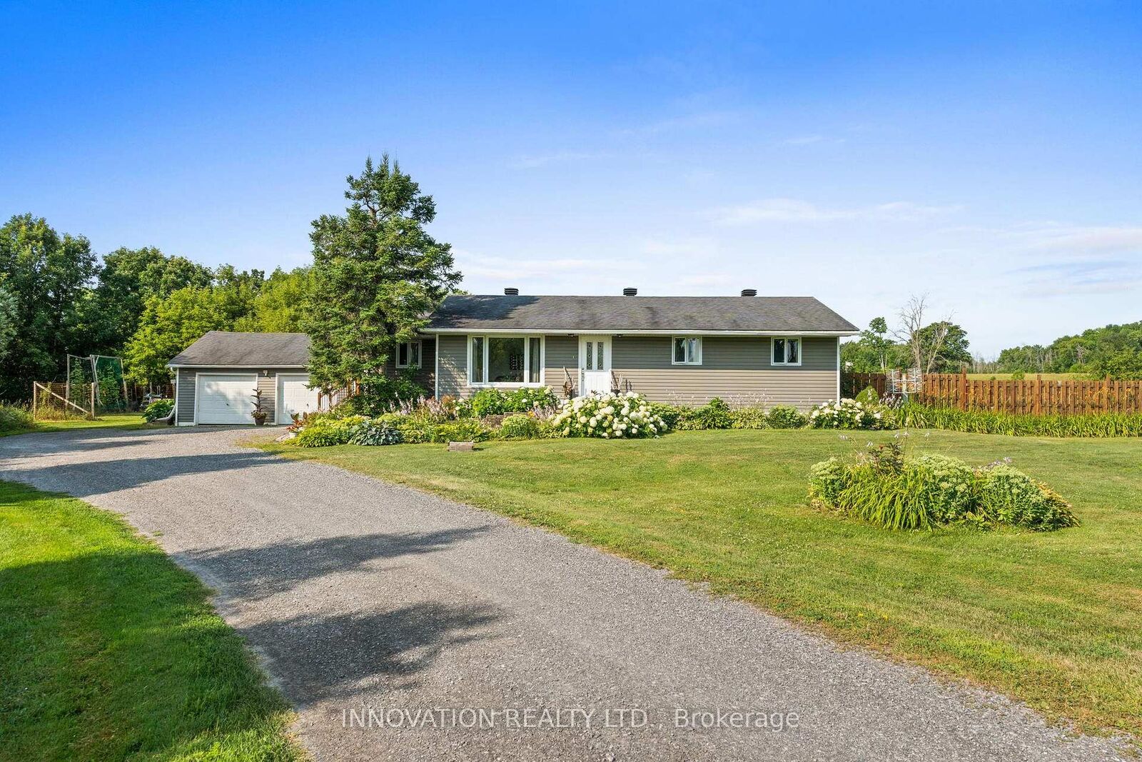 Property Photo:  4001 Dunrobin Road  ON K0A 3M0 