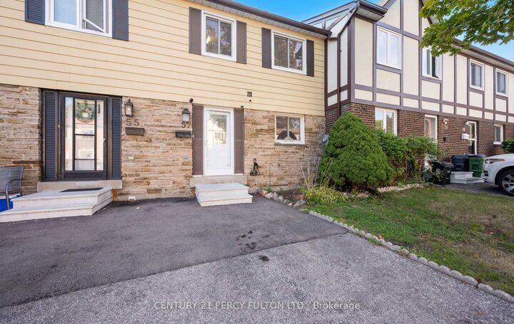 Photo de la propriété: 57 Golden Appleway N/A 111 ON M3A 3P2