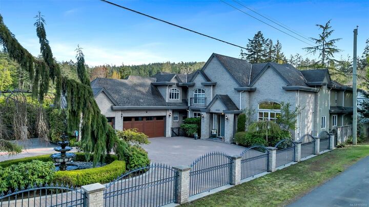 Property Photo: 4668 Cordova Bay Rd BC V8X 3V7