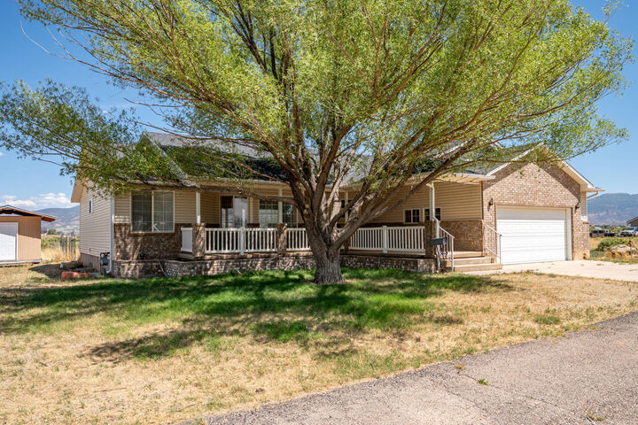 Property Photo: 5138 N 2700 W UT 84721