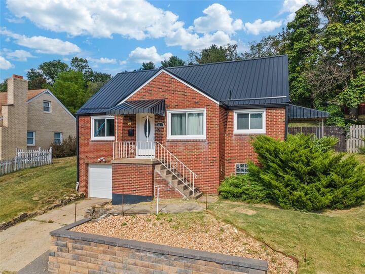 Property Photo: 311 McClelland Rd PA 15317