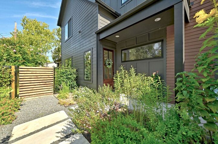 Property Photo: 3602 Thompson Street TX 78702