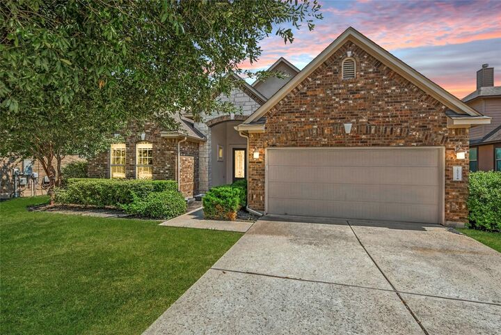 Property Photo: 16024 Zagros Way TX 78738