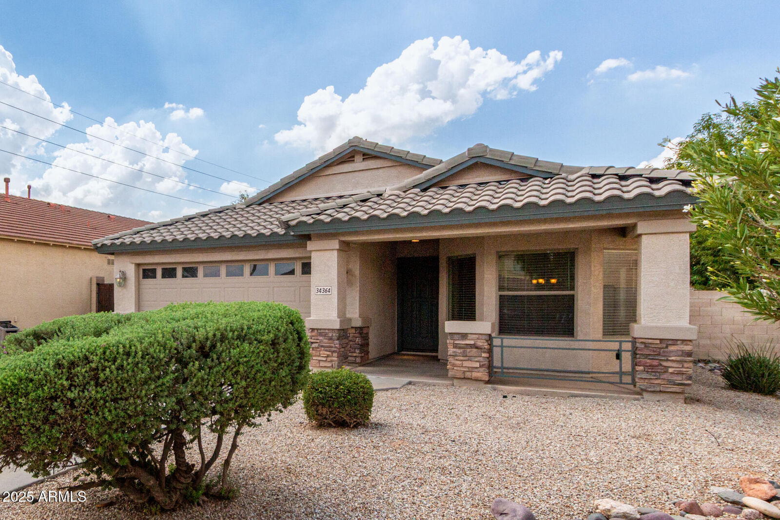 Property Photo: 34364 N Mashona Trail AZ 85143
