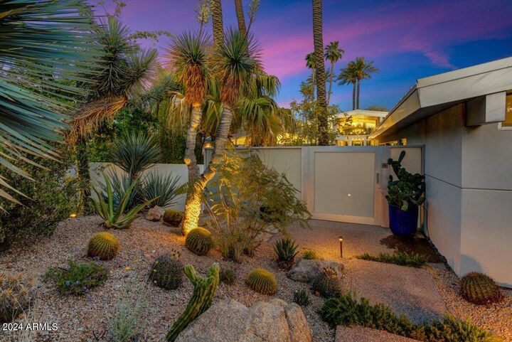 Property Photo:  8517 N 48th Place  AZ 85253 