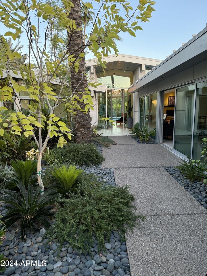 Property Photo: 8517 N 48th Place AZ 85253