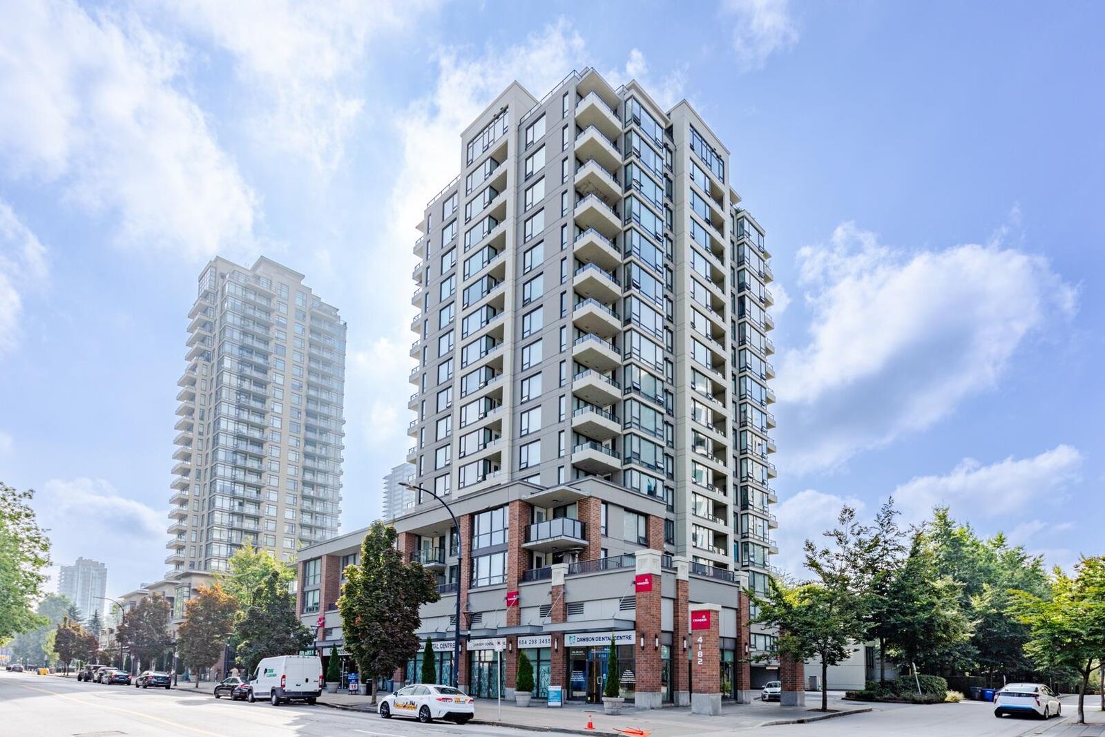 Photo de la propriété:  4182 Dawson Street 1602  BC V5C 0A2 